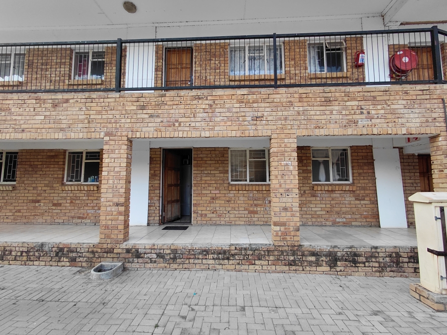 To Let 1 Bedroom Property for Rent in Oudorp North West